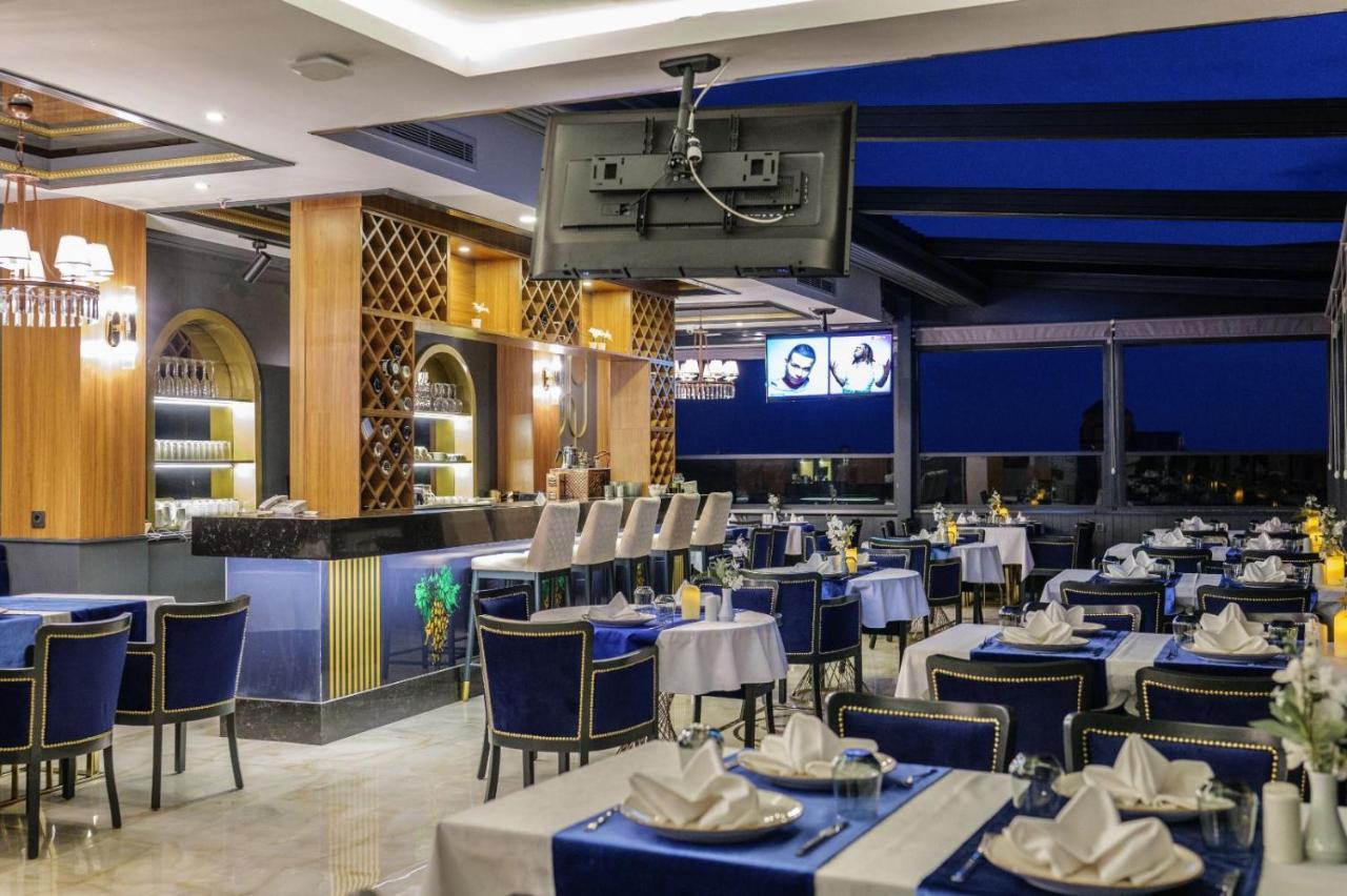 Leslion Luxury מלון