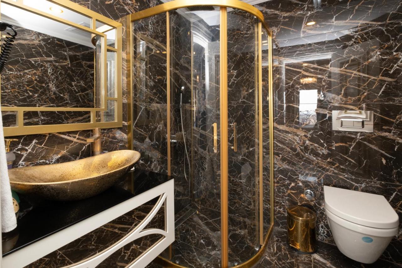 Leslion Luxury מלון 3*