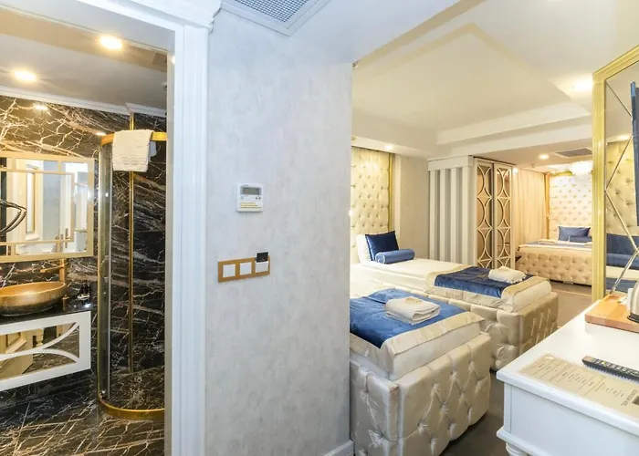 Leslion Luxury Hotel